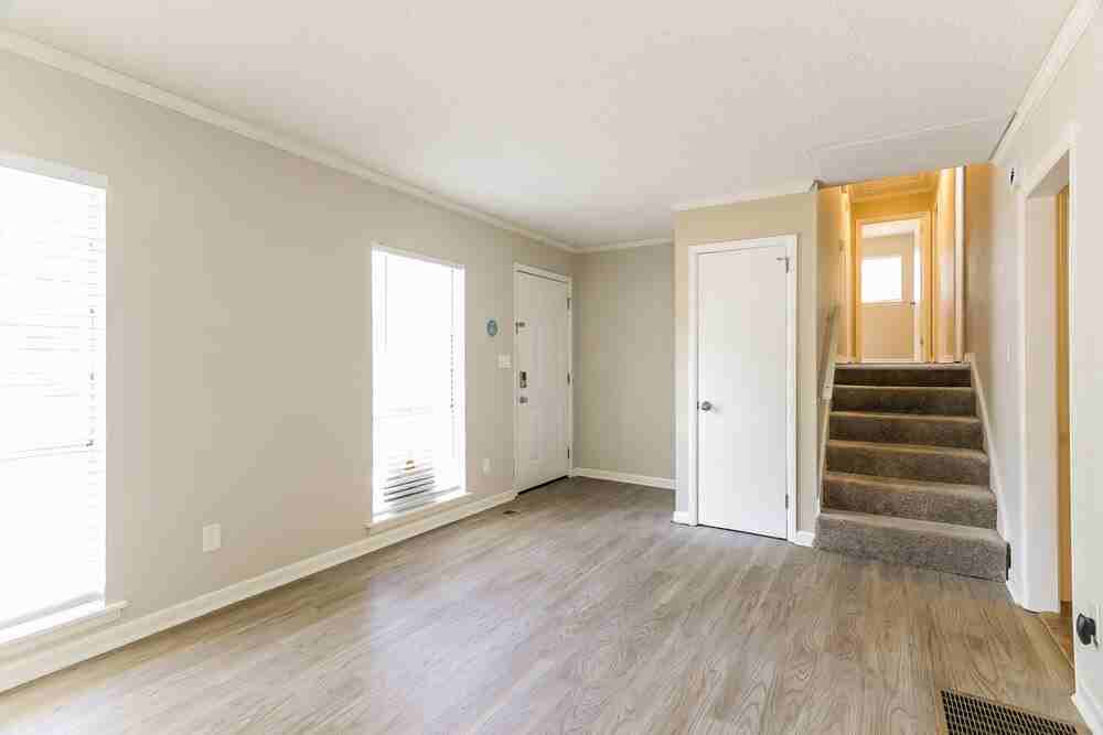 2655 6th St Ne - Photo 6 of 18