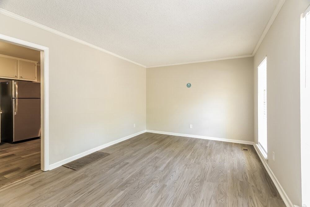 2655 6th St Ne - Photo 7 of 18