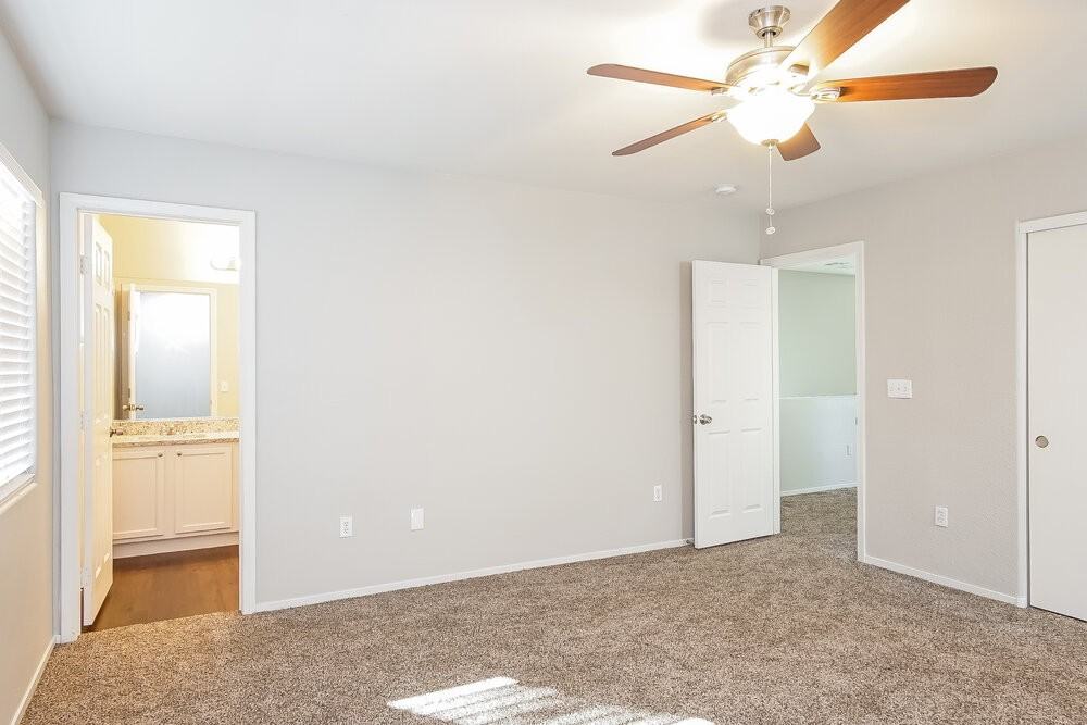 245 Vertigo Tulip Ct - Photo 7 of 16