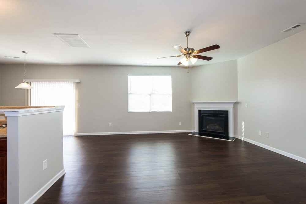 9231 Yellow Oak Rd - Photo 3 of 18