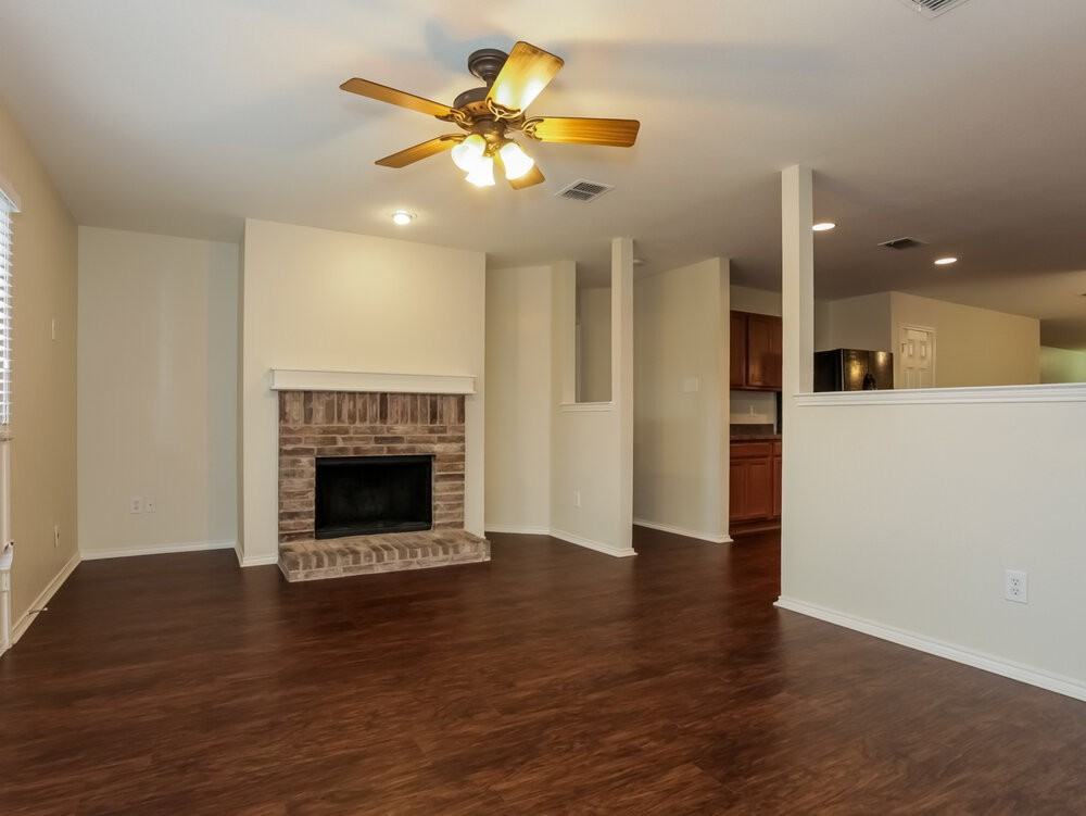 16404 Cowboy Trl - Photo 5 of 12