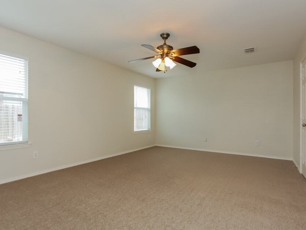 16404 Cowboy Trl - Photo 6 of 12