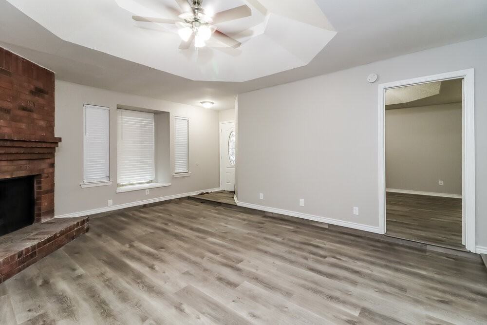 6401 Springfield Dr - Photo 6 of 16