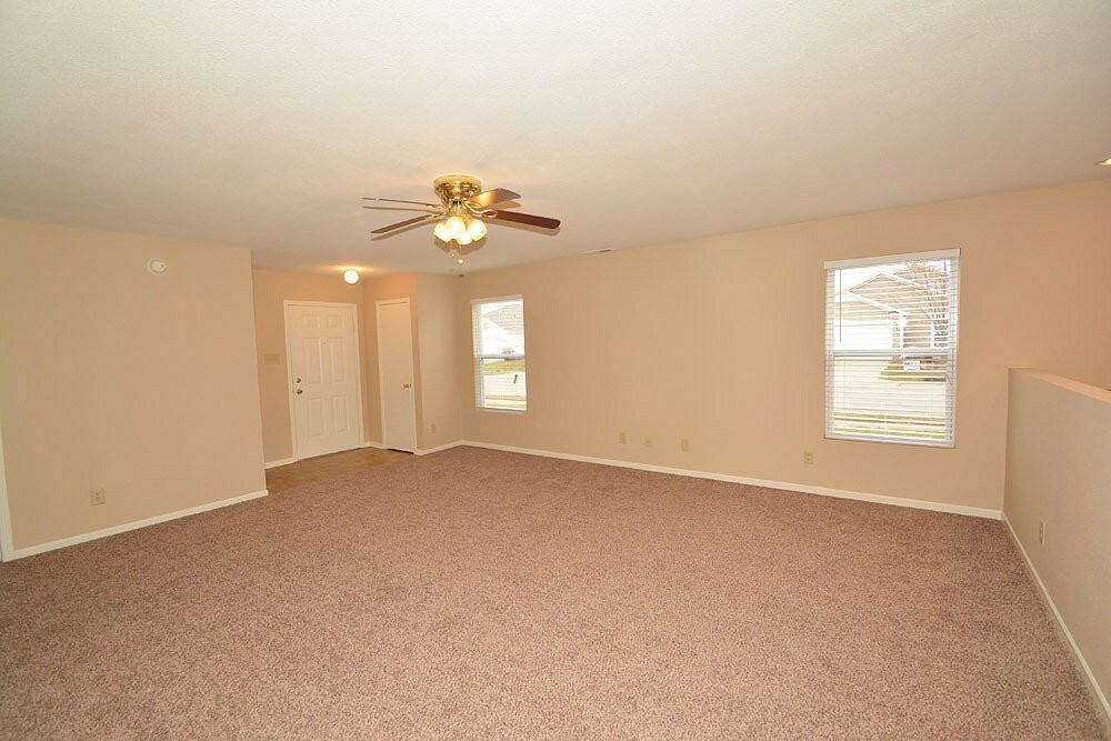 2329 Seven Peaks Dr - Photo 3 of 23