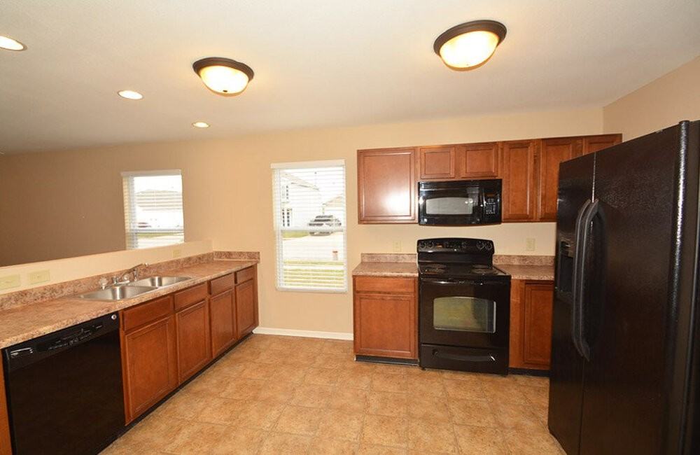 2329 Seven Peaks Dr - Photo 7 of 23