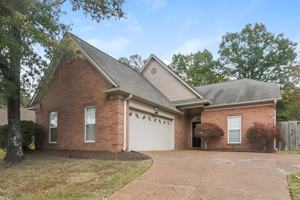 featured image of 1700 Torrington Ct