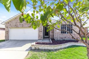 709 Lone Pine Dr - Photo 1 of 1