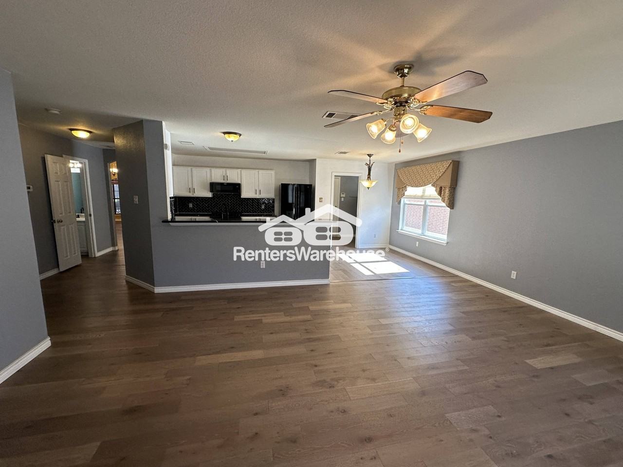 12204 Orkney Ln - Photo 6 of 41