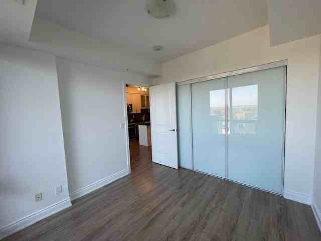 9088 Yonge Street #701A - Photo 4 of 23