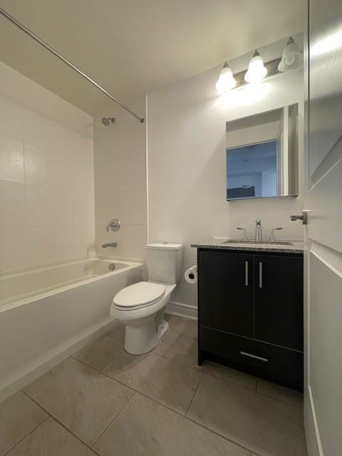 9088 Yonge Street #701A - Photo 6 of 23