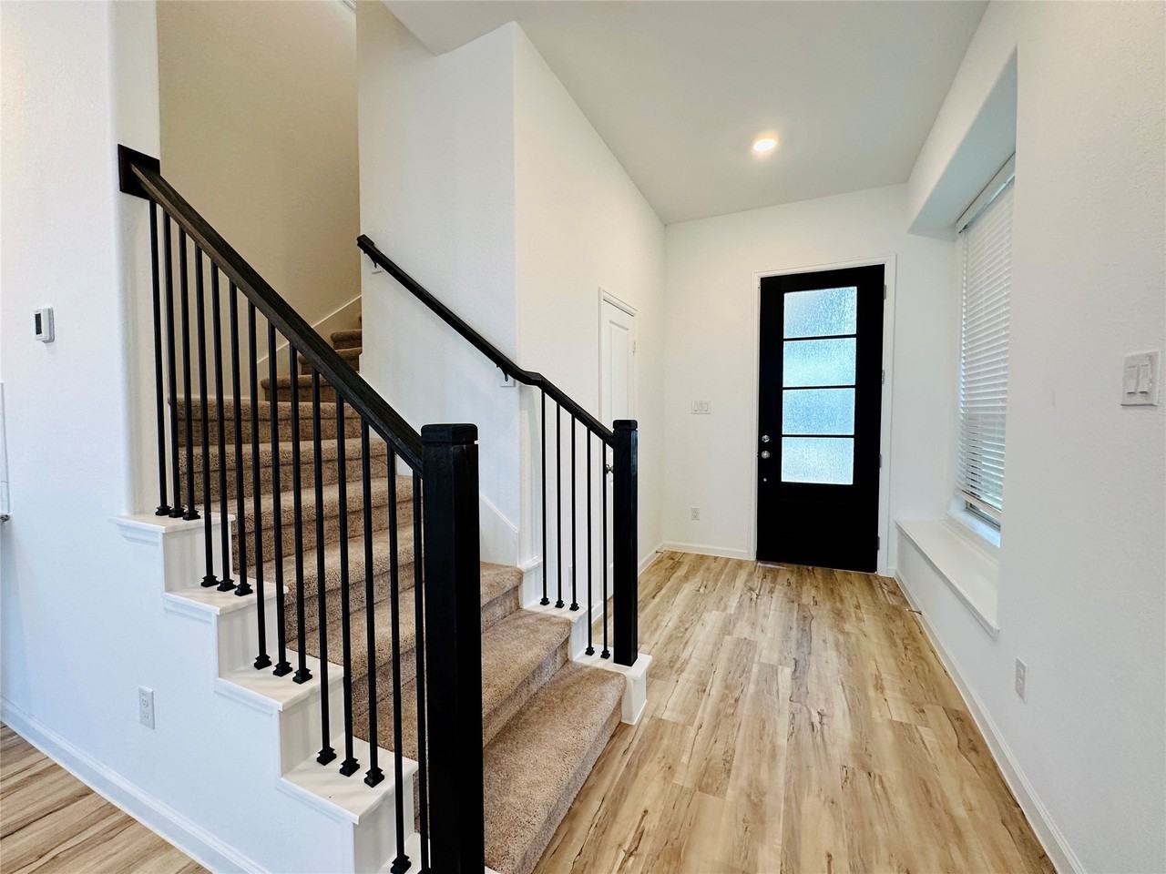 4143 Champlain Way #4143 - Photo 3 of 28