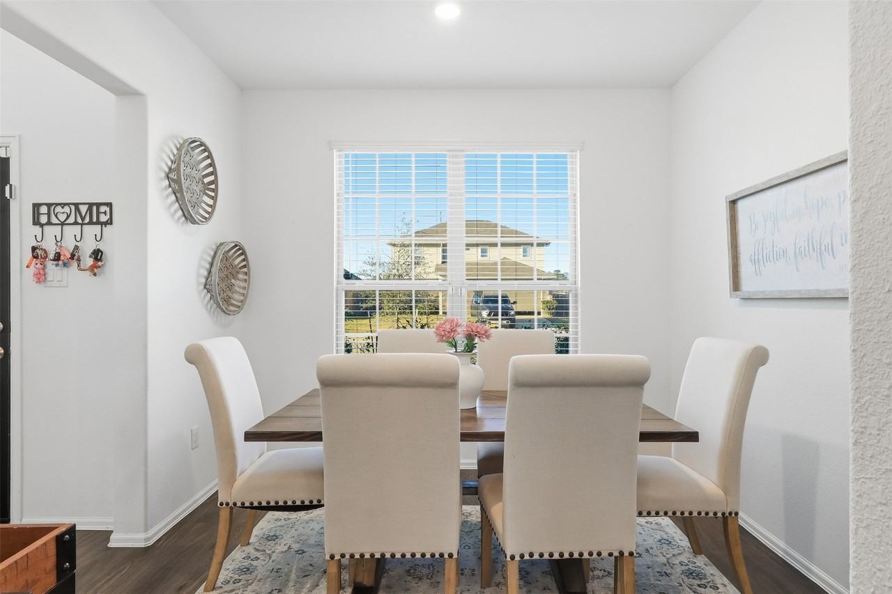 358 Jewett Meadow Dr #358 - Photo 4 of 28