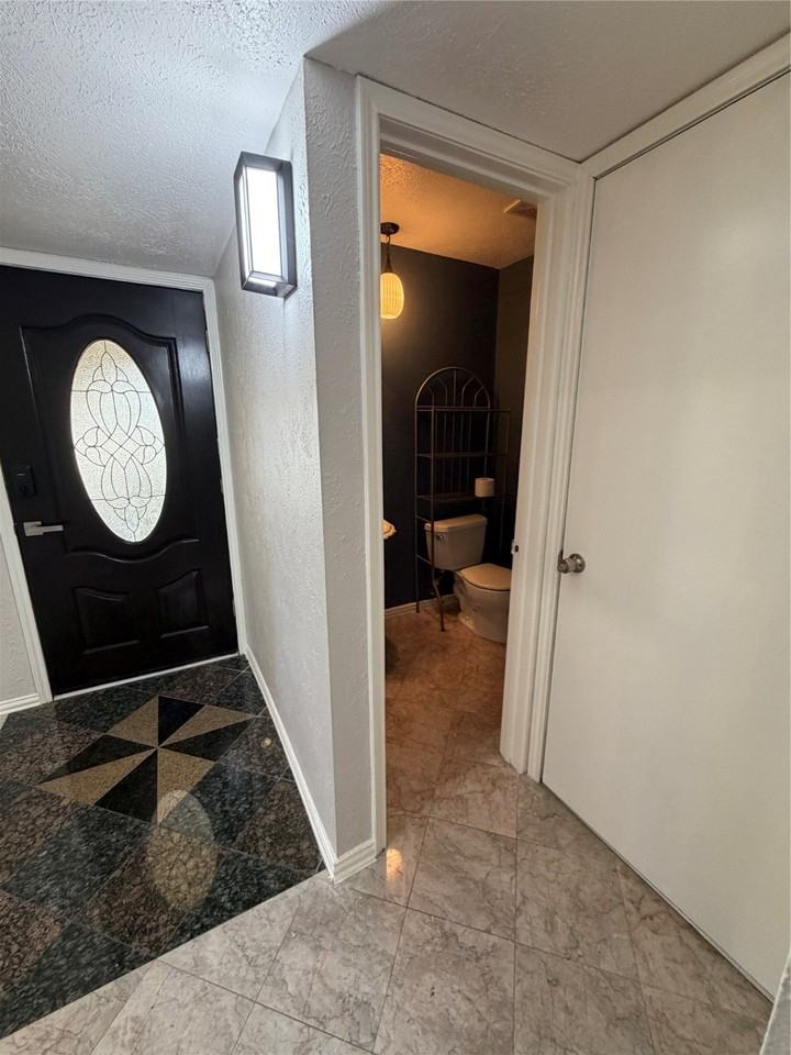 16914 Clan Macgregor Dr #16914 - Photo 4 of 19