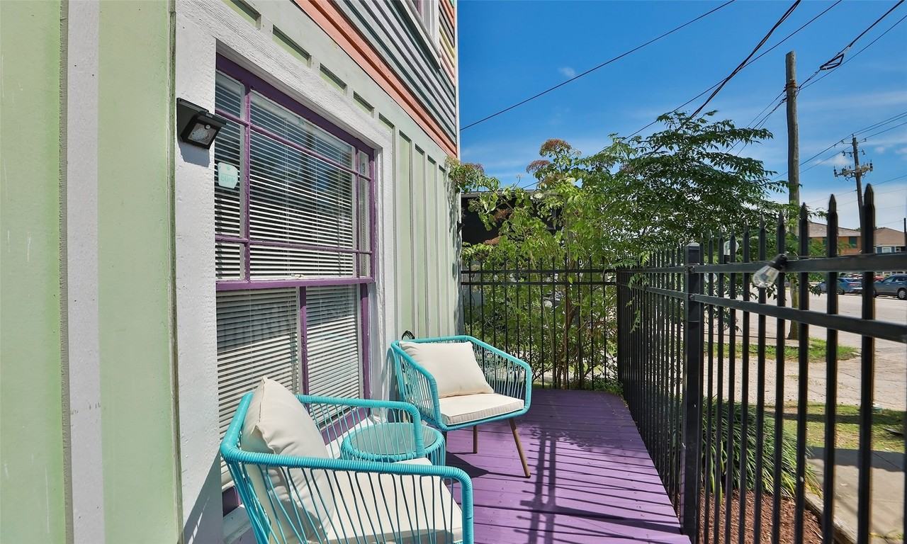 1212 39th St #1212 - Photo 4 of 20