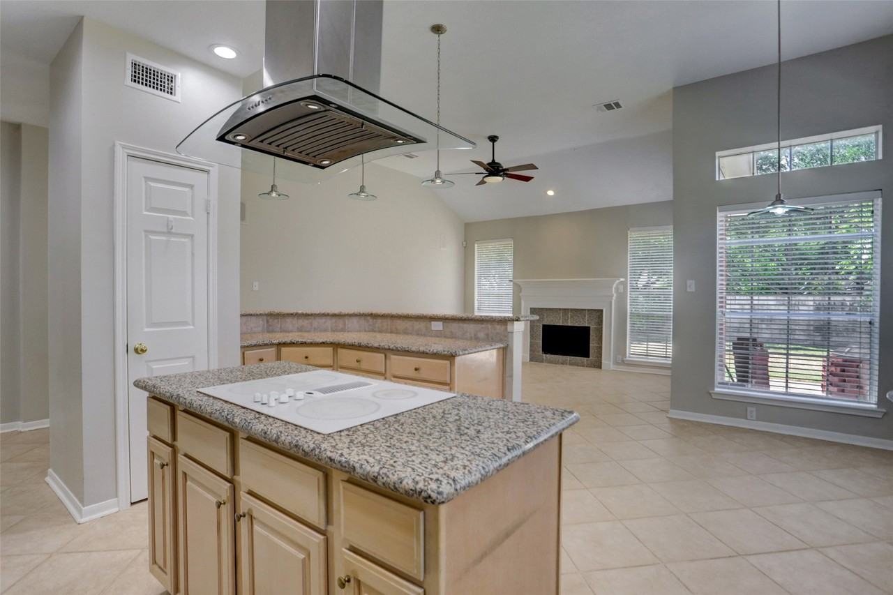 14019 Lake Trail Dr #14019 - Photo 4 of 17