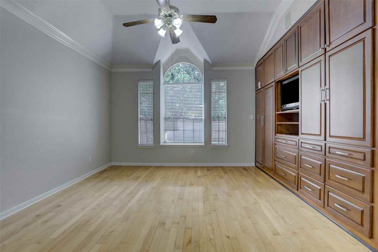 14019 Lake Trail Dr #14019 - Photo 6 of 17