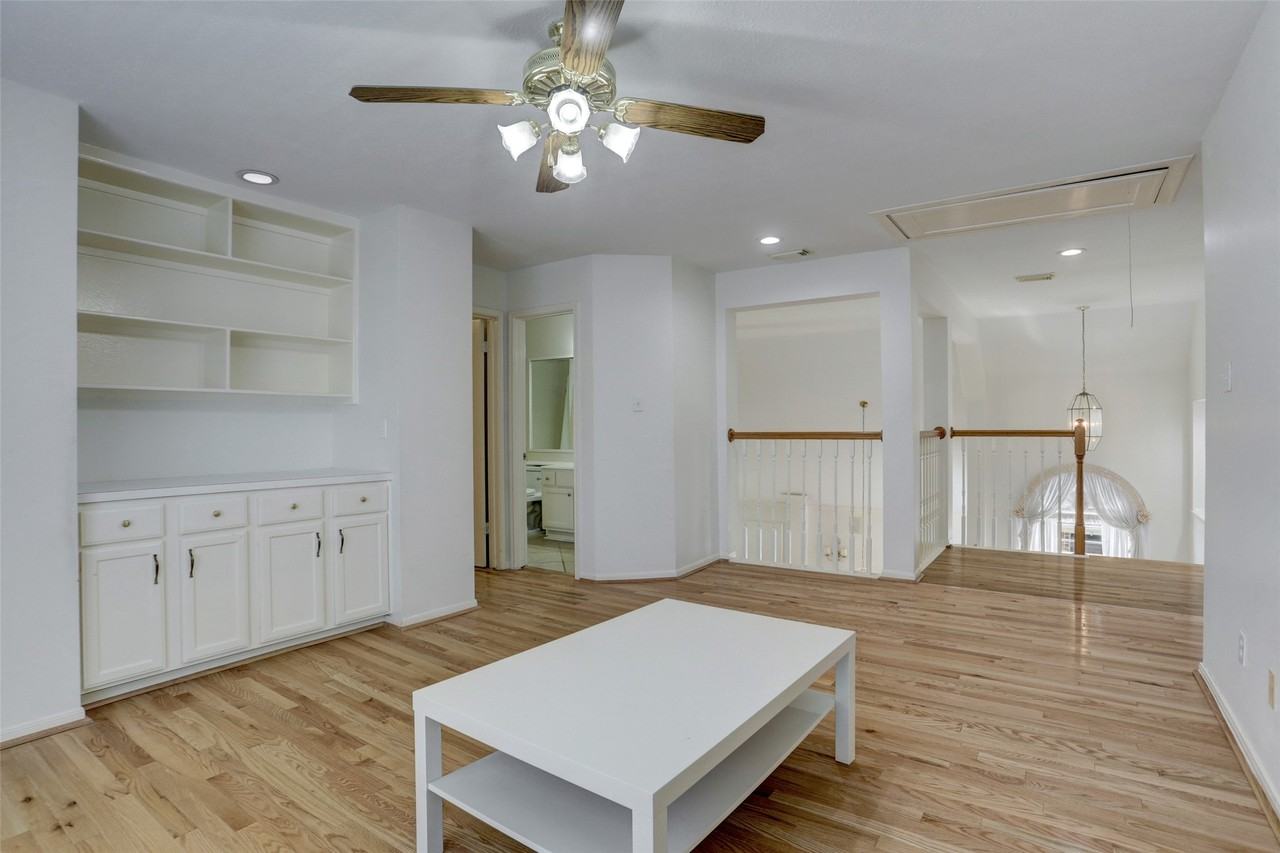 14019 Lake Trail Dr #14019 - Photo 7 of 17