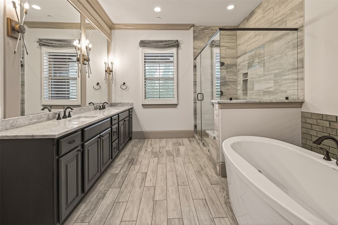 722 Imperial Blvd #722 - Photo 4 of 41