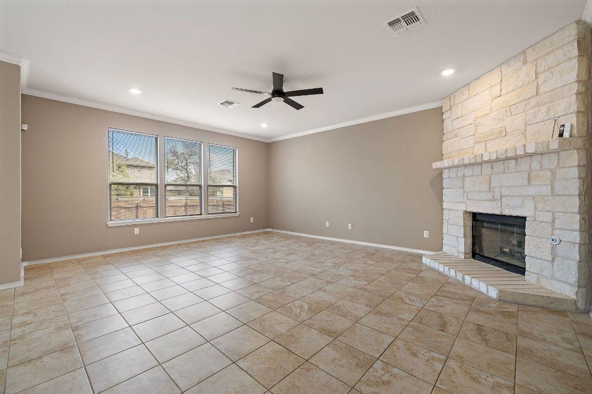 1012 Plano Ln #1012 - Photo 4 of 21