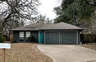 featured image of 1224 S Dexter Dr #1224