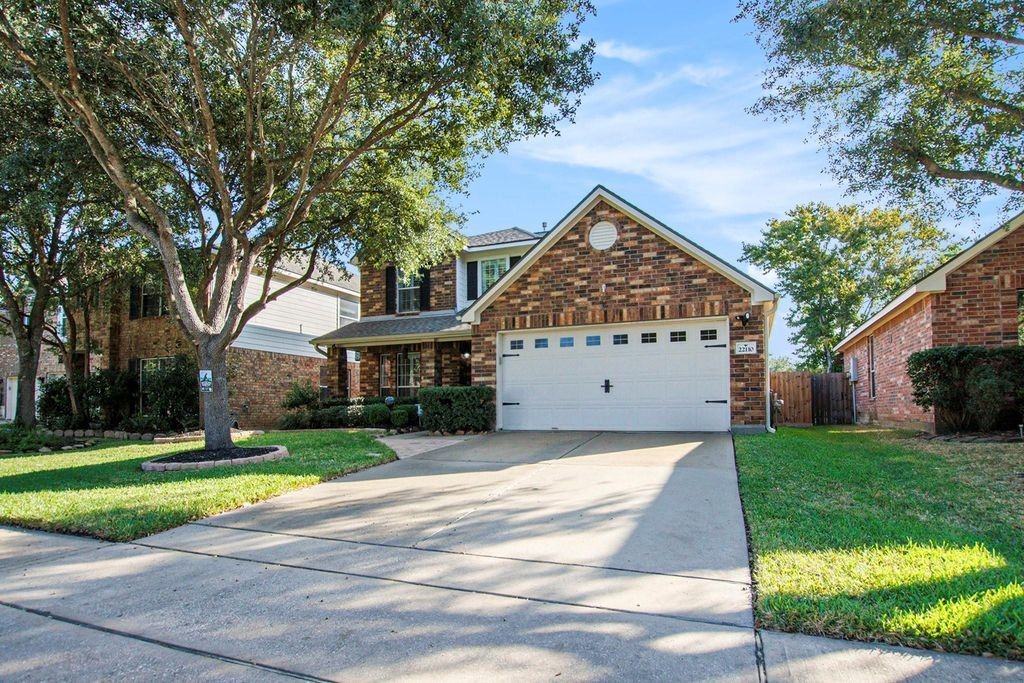 22110 Field Green Dr #22110 - Photo 2 of 19