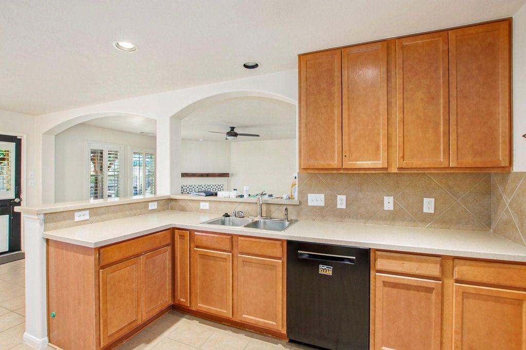 22110 Field Green Dr #22110 - Photo 5 of 19