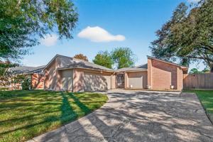 featured image of 17043 Coachmaker Dr #17043