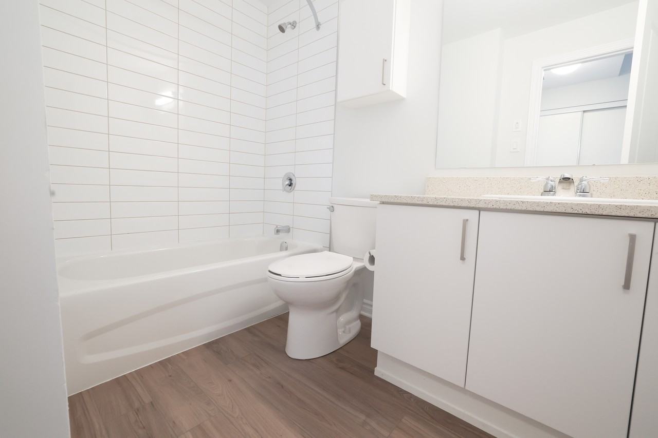 330 Livery Street #206-L - Photo 6 of 10