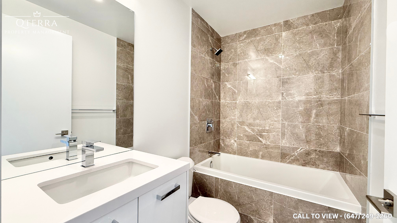 2205-284 King St E, Toronto, Ontario M5A 1K4 - Photo 5 of 11