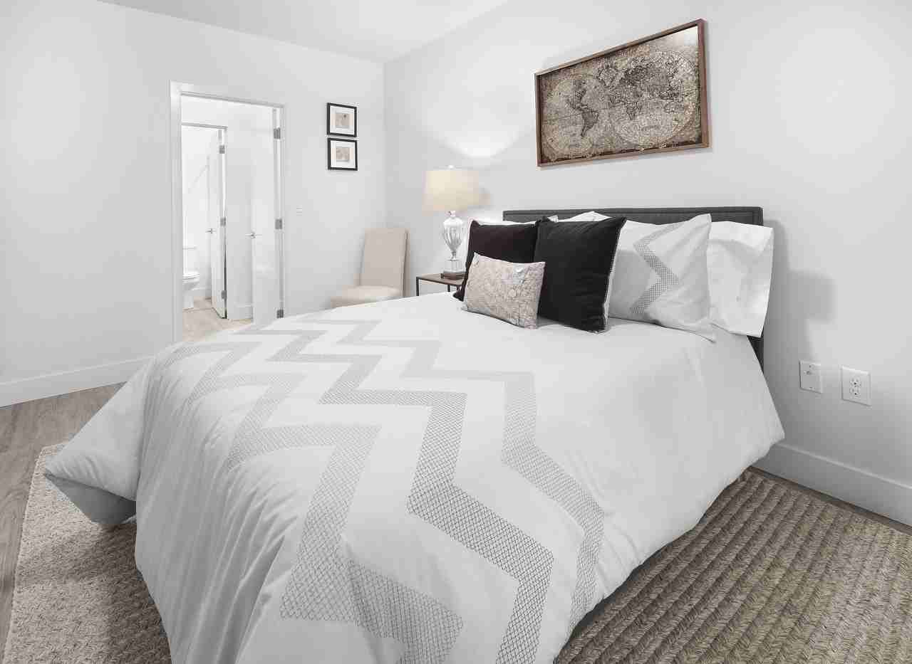 Lakeview at Bellevue Village - Photo 7 of 48