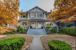 featured image of 1778 14th Ave W