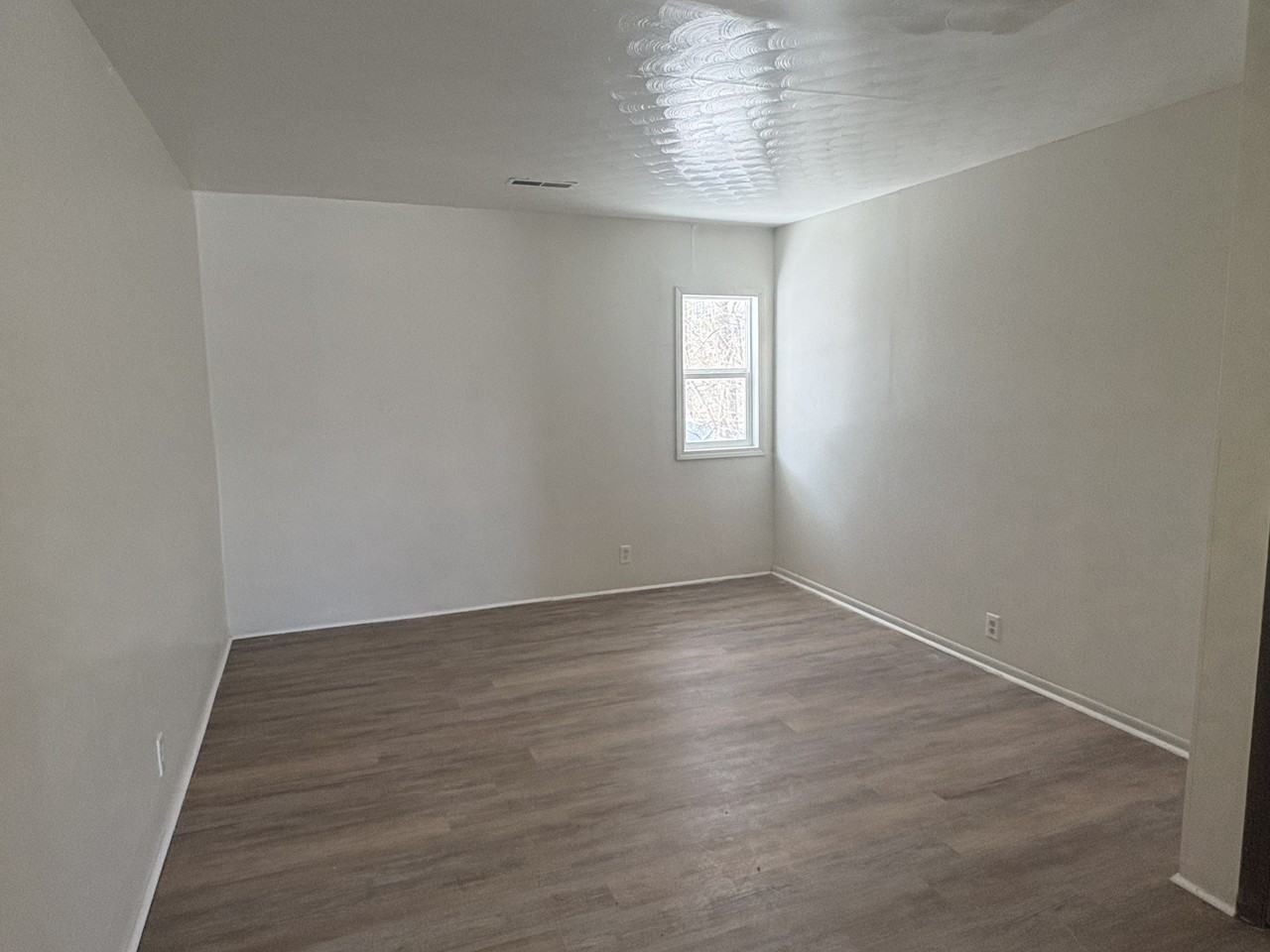 2719 West Radan Court #6 - Photo 2 of 13