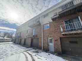 2719 West Radan Court #6 - Photo 1 of 1