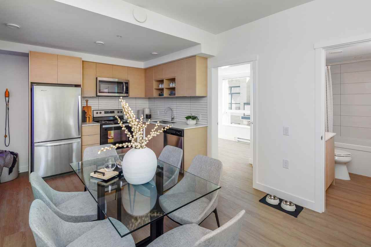 2075 West 12th Avenue - Photo 4 of 5