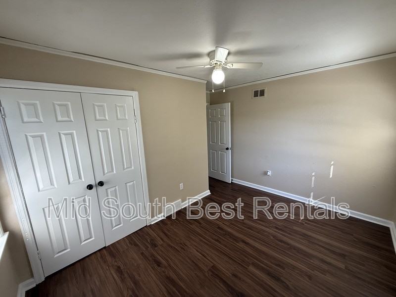 1870 Corning Ave - Photo 7 of 14