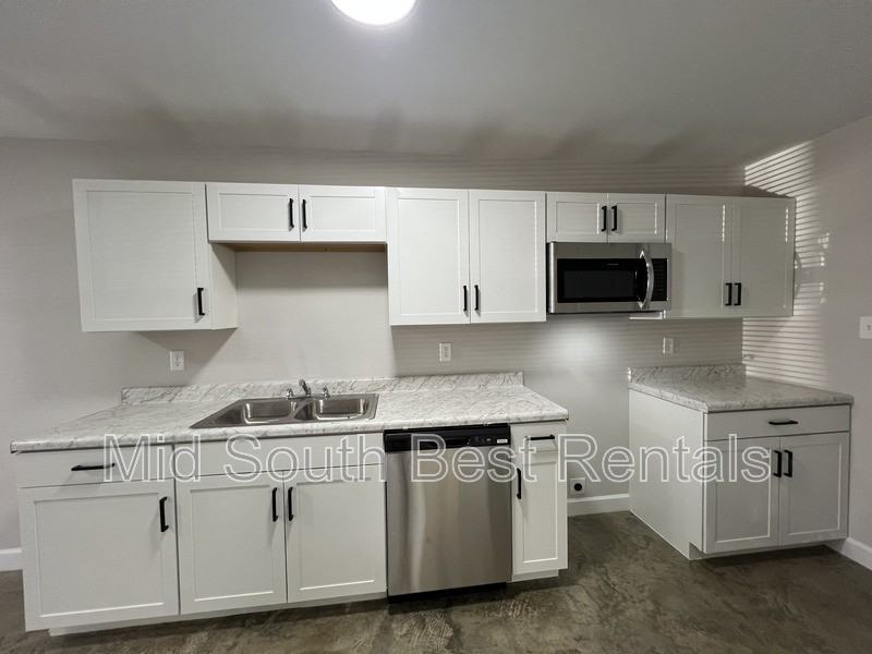 252 Dixie Rd - Photo 4 of 14