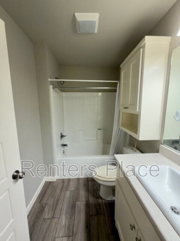 13936 S Ironwood Pl - Photo 4 of 21