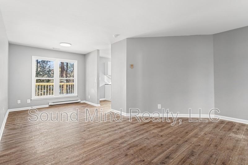 2413 Keith Dr - Photo 3 of 15