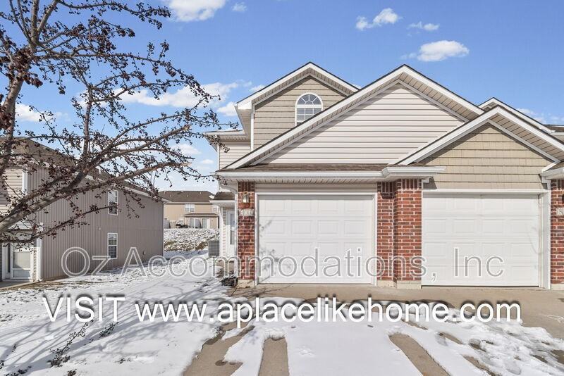 807 Sw Imperial Ln - Photo 3 of 33