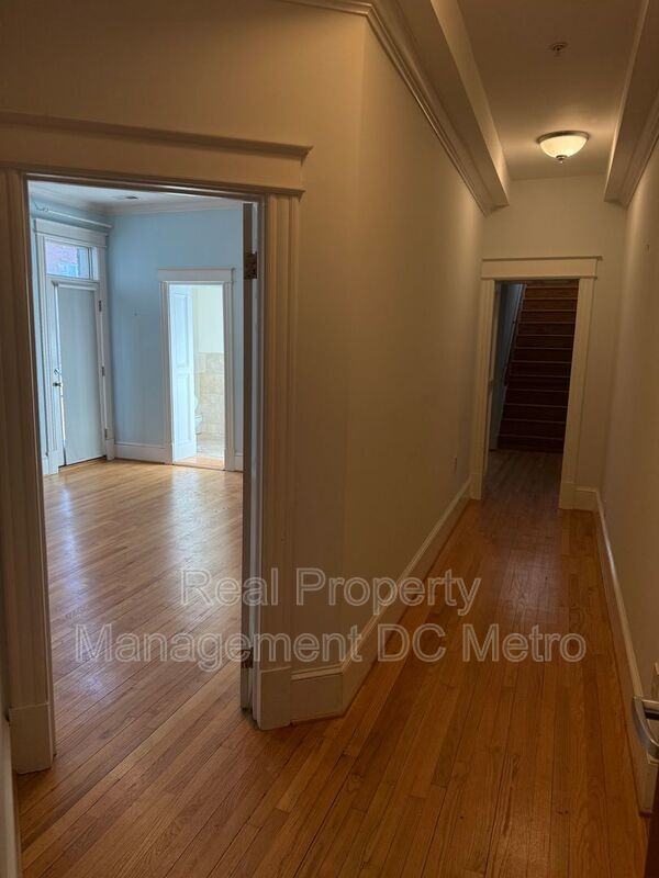 3538 13th St Nw #3 - Photo 4 of 22