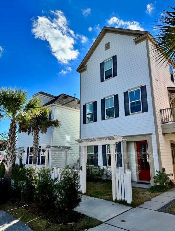 8608 Bowen Corner Ave