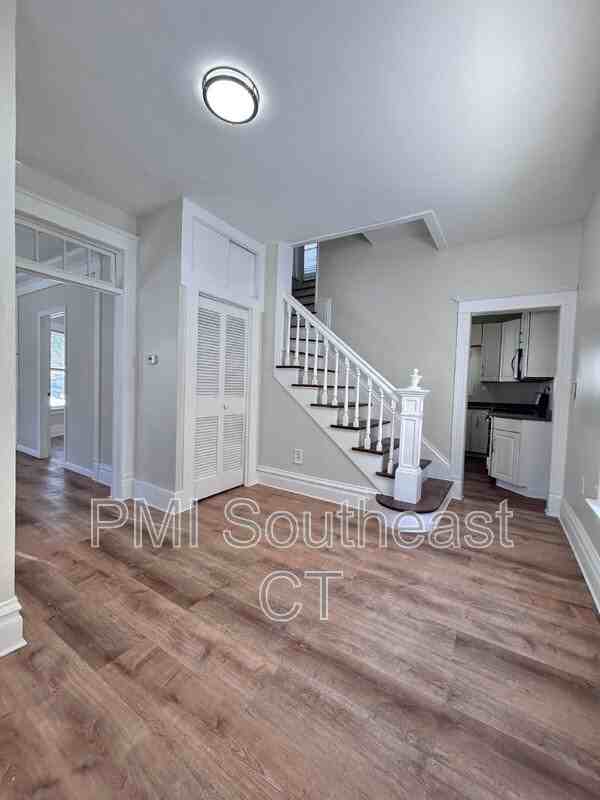 26 Kinney Ave - Photo 4 of 32