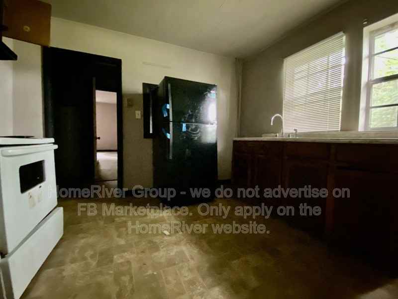 1713 Rubio St - Photo 3 of 14