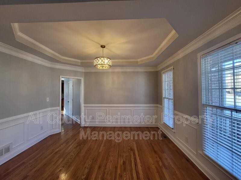 1328 Whisperwood Ln - Photo 3 of 46