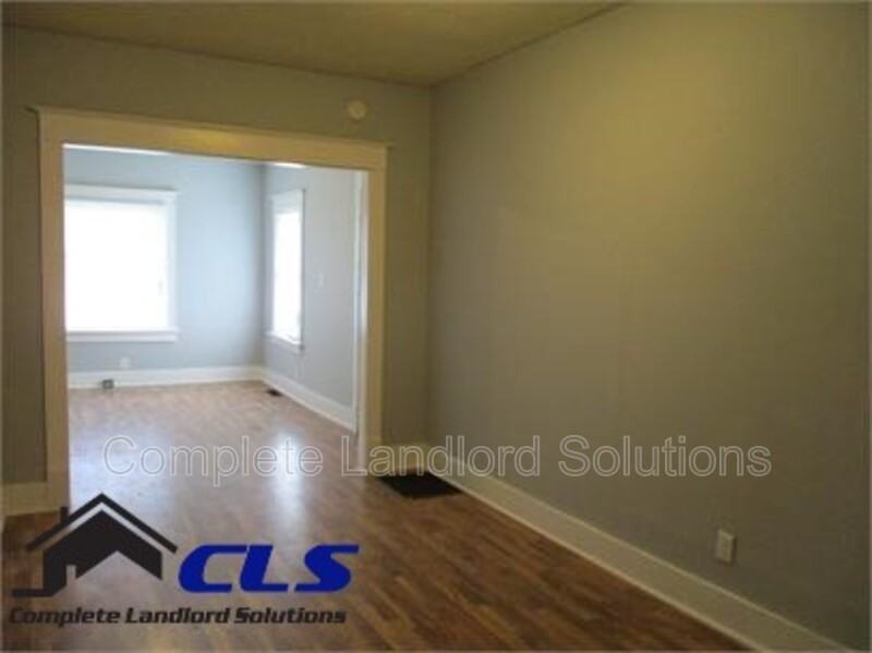 1233 S 10th St - Photo 5 of 5