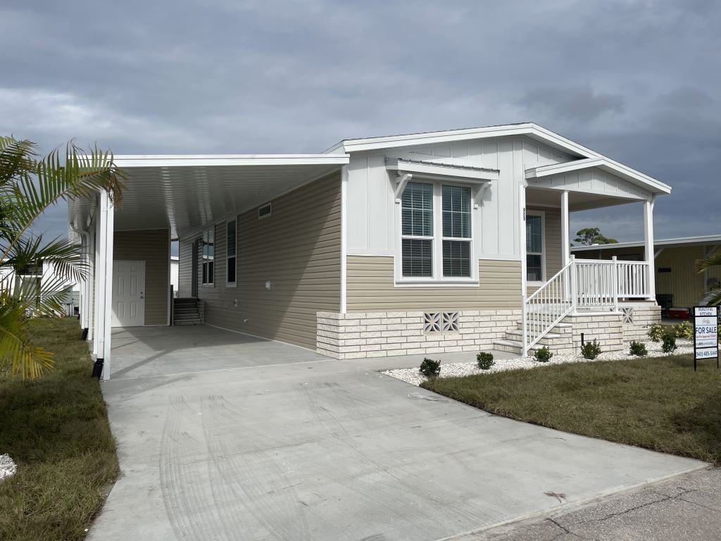 925 Sand Cay W - Photo 2 of 34