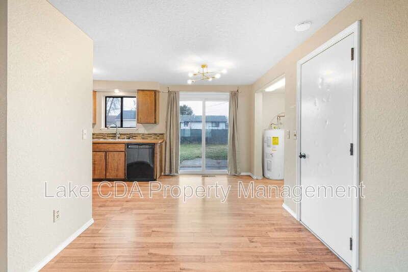 1613 E Park Ln - Photo 5 of 22