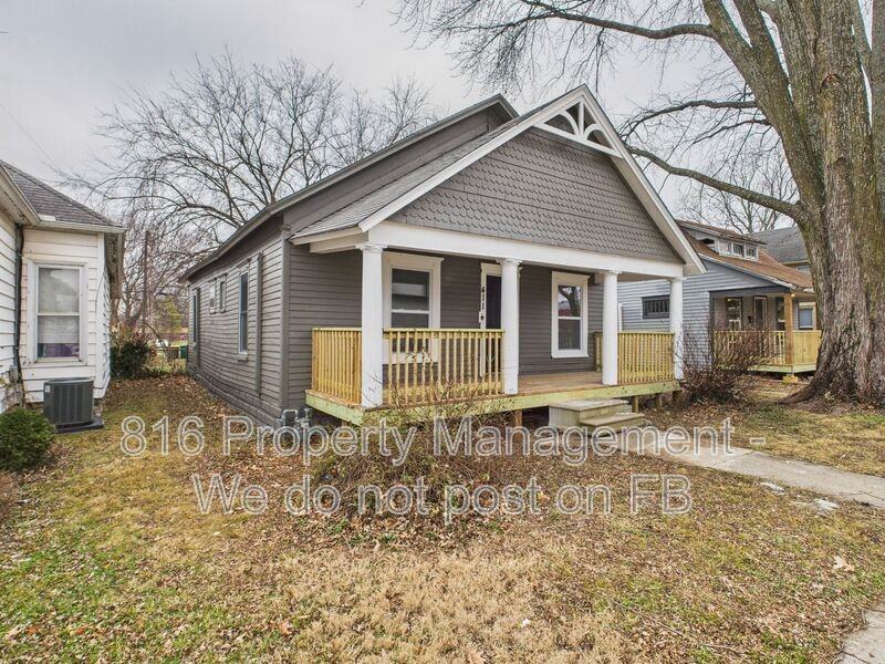 411 Main St - Photo 3 of 17