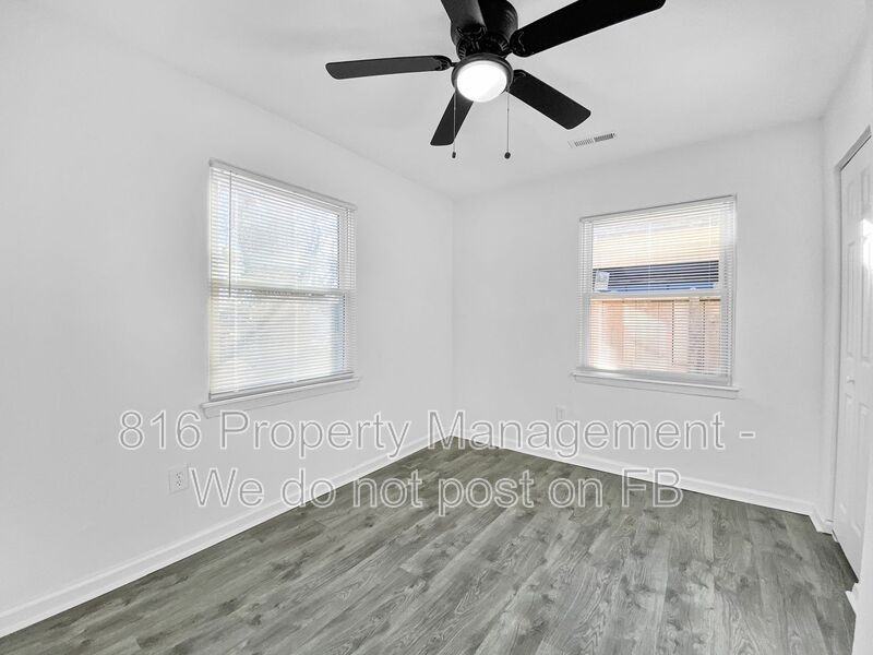 2918 S 51st St - Photo 7 of 14