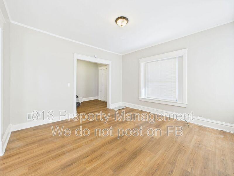 2712 Park Ave - Photo 2 of 17